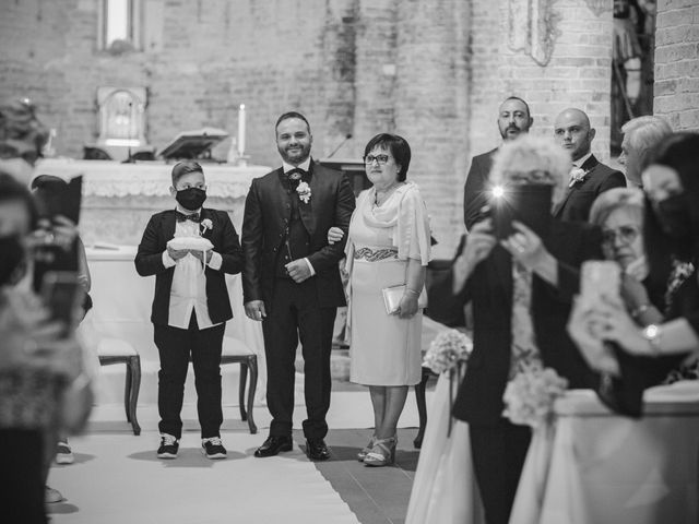 Il matrimonio di Francesca e Luca a Tocco da Casauria, Pescara 43