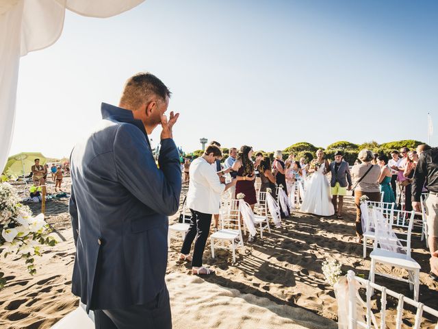 Il matrimonio di Carlo e Svenja a Cavallino-Treporti, Venezia 15