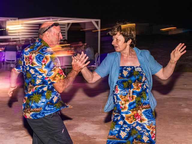 Il matrimonio di Thom e Christa a Favignana, Trapani 37