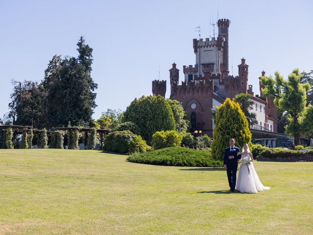 Il matrimonio di Matteo e Martina a Pombia, Novara 24