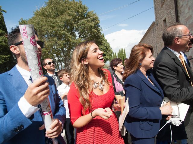 Il matrimonio di Lorenzo e Ilaria a Giano dell&apos;Umbria, Perugia 38