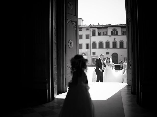 Il matrimonio di Marco e Noemi a Figline Valdarno, Firenze 39