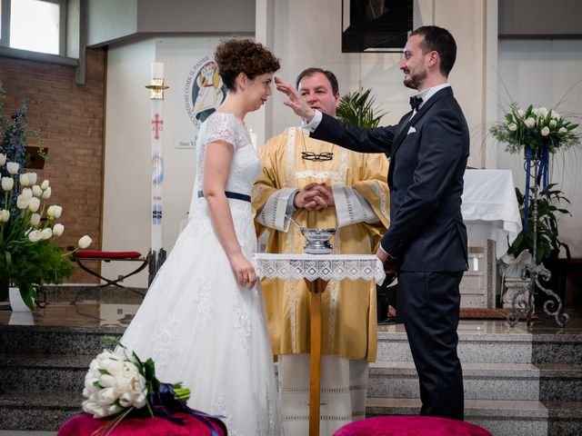 Il matrimonio di Luca e Ilaria a Settimo Torinese, Torino 28