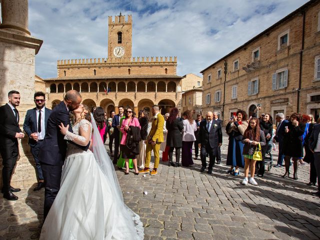 Il matrimonio di Camilla e Alessandro a Offida, Ascoli Piceno 33