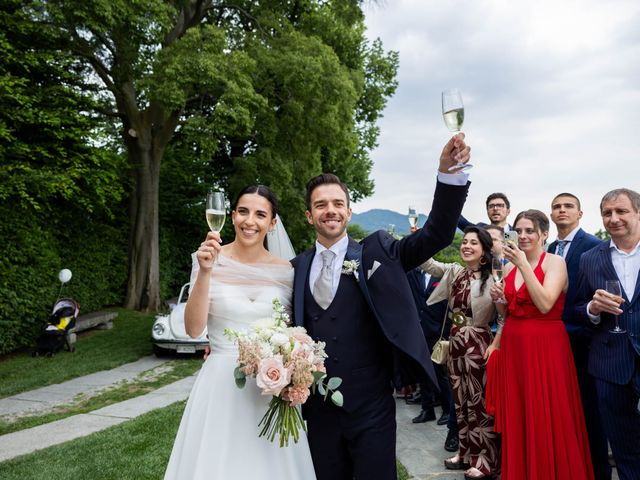 Il matrimonio di Luca e Cristina a Airuno, Lecco 29