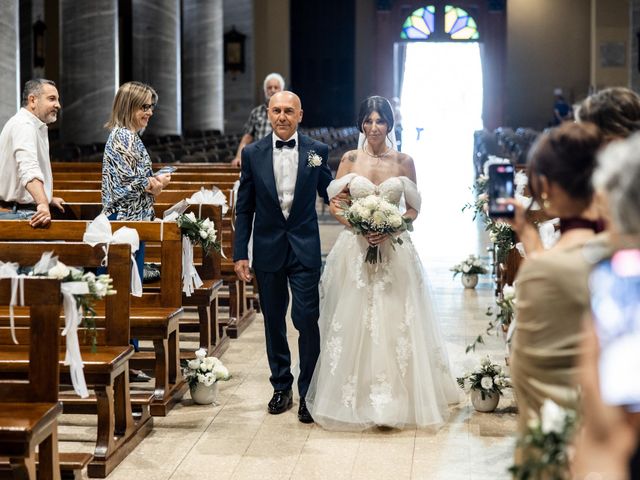 Il matrimonio di Gianluca e Roberta a Travagliato, Brescia 32