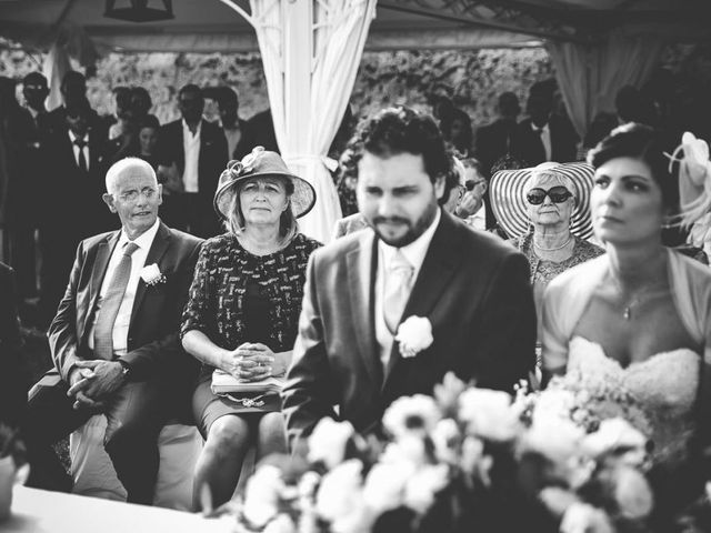 Il matrimonio di Gabriele e Roberta a Finale Ligure, Savona 36