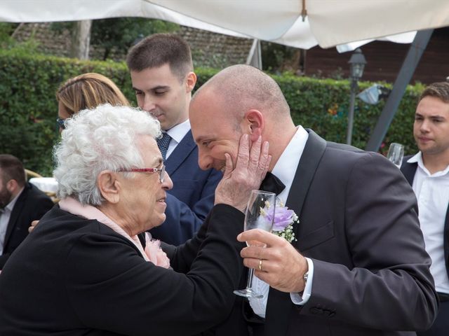 Il matrimonio di Federico e Roberta a Tradate, Varese 27