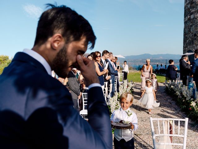 Il matrimonio di Nelly e Lorenzo a Milazzo, Messina 11