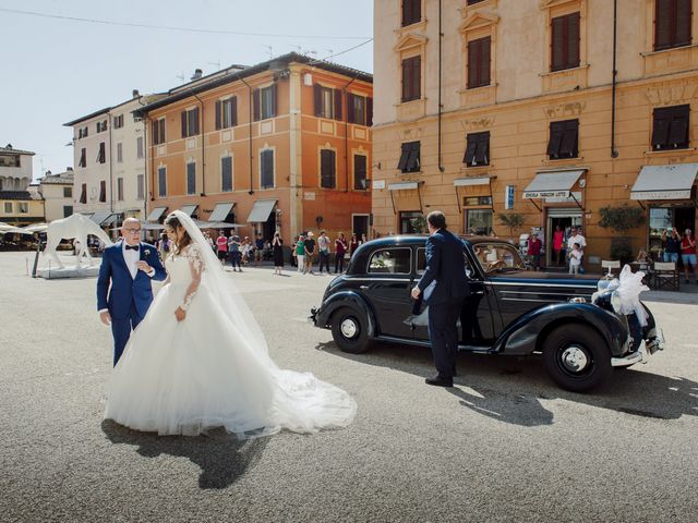 Il matrimonio di Manuel e Francesca a Pietrasanta, Lucca 36