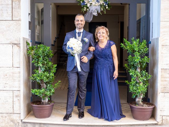 Il matrimonio di Giovanni e Ana Maria a Cirò Marina, Crotone 27