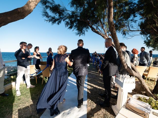 Il matrimonio di Giovanni e Ana Maria a Cirò Marina, Crotone 42