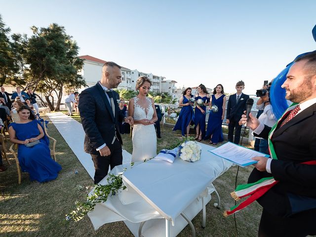 Il matrimonio di Giovanni e Ana Maria a Cirò Marina, Crotone 67