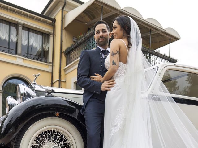 Il matrimonio di Dario e Miriana a Rozzano, Milano 38