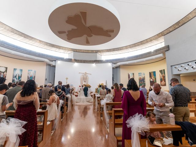 Il matrimonio di Simona e Yuri a Appignano, Macerata 52