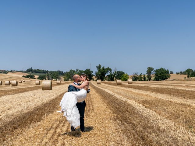Il matrimonio di Simona e Yuri a Appignano, Macerata 79
