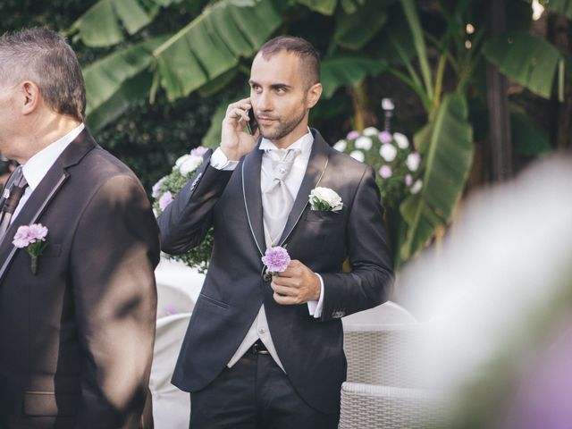 Il matrimonio di Francesco e Sarah a Luino, Varese 11