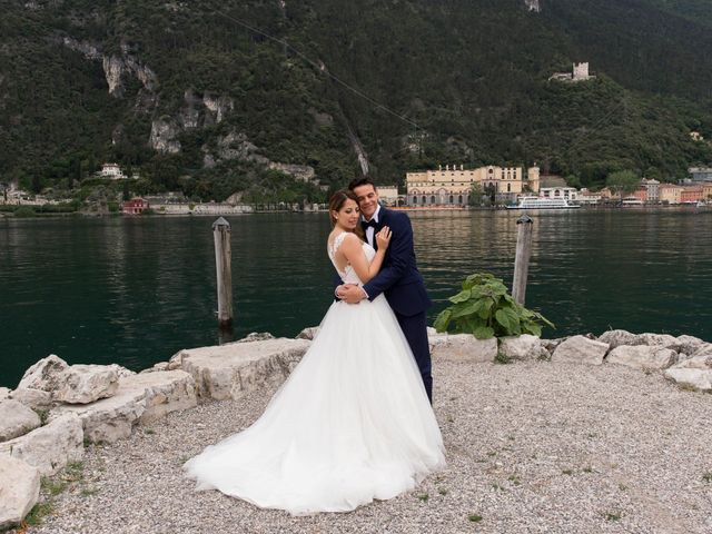 Il matrimonio di Luca e Samantha a Riva del Garda, Trento 12