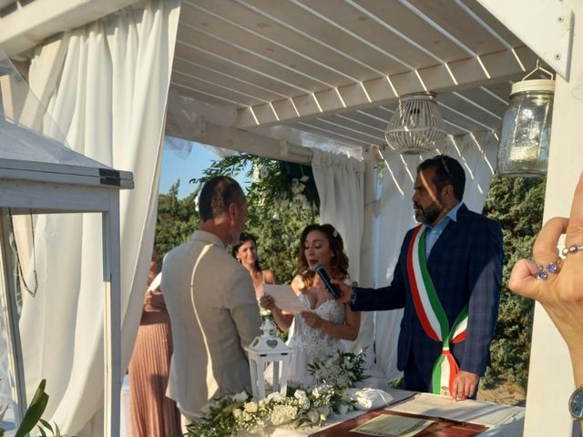 Il matrimonio di Fabio e Anna Maria a Maruggio, Taranto 10