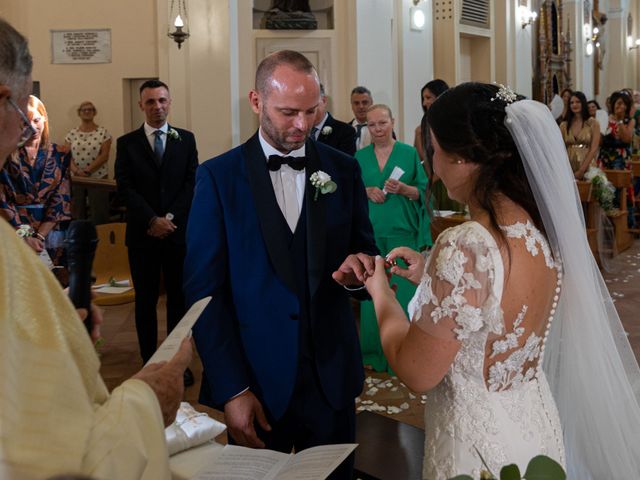 Il matrimonio di Mariateresa e Lorenzo a Cingoli, Macerata 30