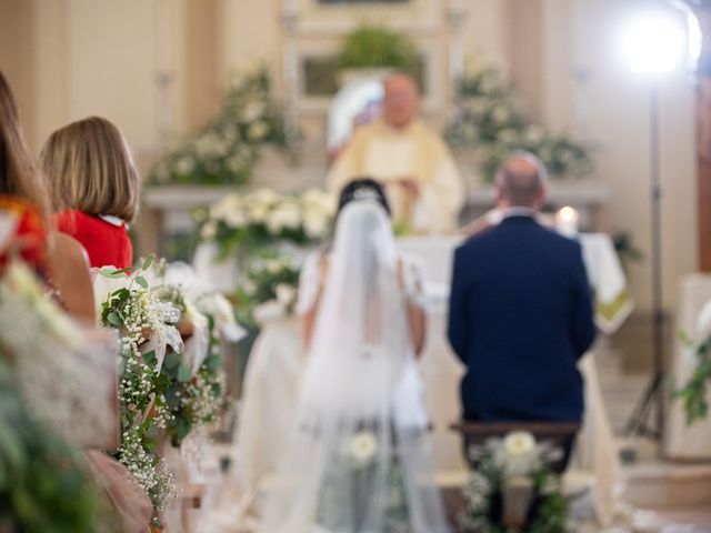 Il matrimonio di Mariateresa e Lorenzo a Cingoli, Macerata 34