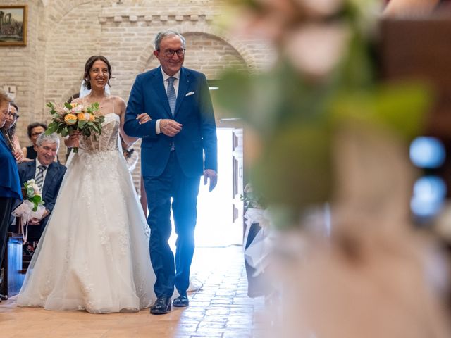 Il matrimonio di Valentina e Emanuele a Mogliano, Macerata 36