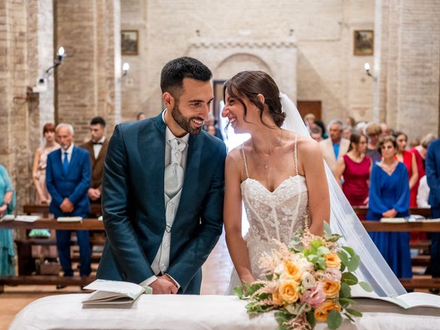 Il matrimonio di Valentina e Emanuele a Mogliano, Macerata 50