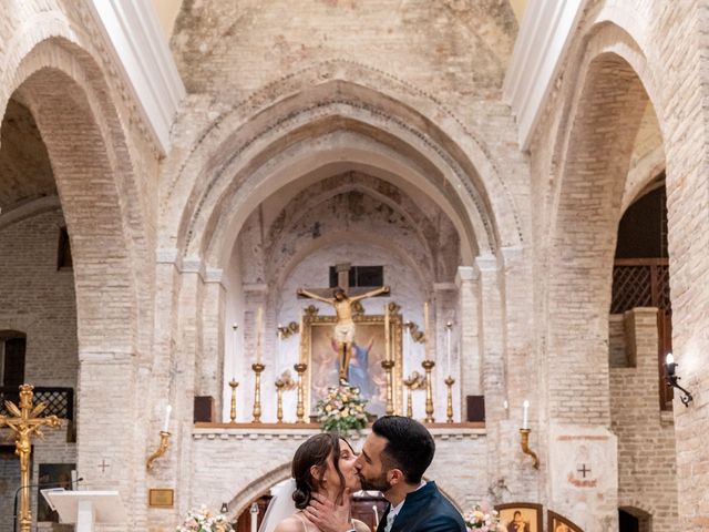 Il matrimonio di Valentina e Emanuele a Mogliano, Macerata 55