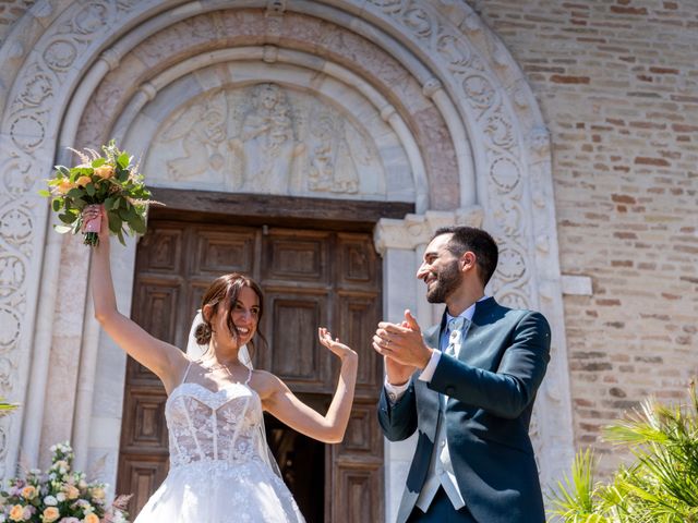 Il matrimonio di Valentina e Emanuele a Mogliano, Macerata 57
