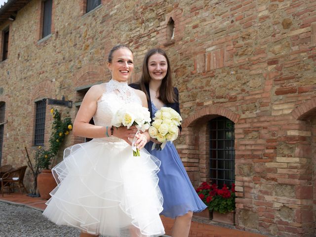 Il matrimonio di Michael e Christina a San Gimignano, Siena 11