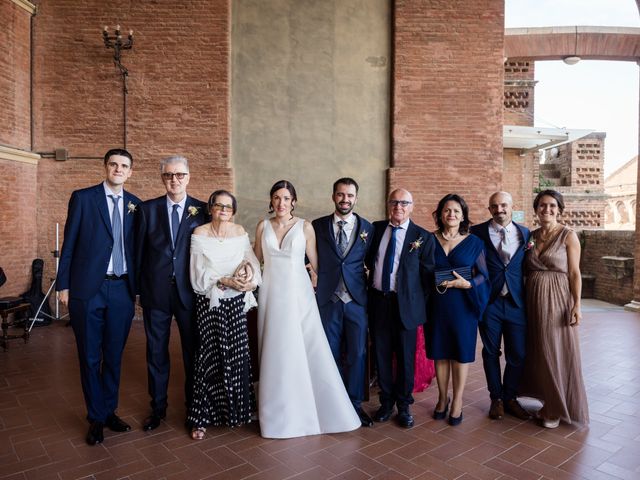 Il matrimonio di Sandro e Silvia a Siena, Siena 45