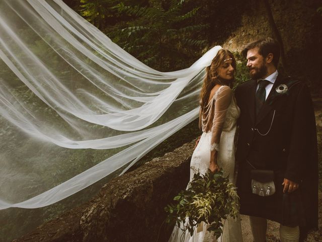 Il matrimonio di Marco e Beatrice a Seravezza, Lucca 17
