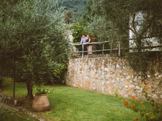 Il matrimonio di Marco e Beatrice a Seravezza, Lucca 24