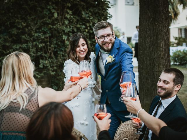 Il matrimonio di Erik e Emma a Viverone, Biella 122