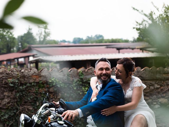 Il matrimonio di Luca e Marta  a Carnago, Varese 14