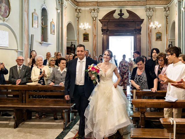 Il matrimonio di Federico e Greta a Rogno, Bergamo 24