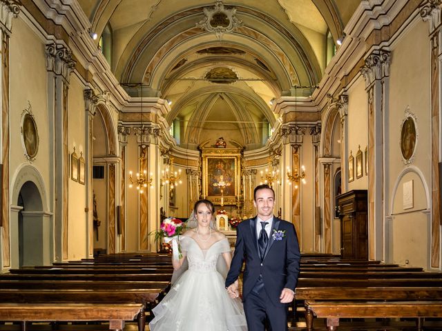 Il matrimonio di Federico e Greta a Rogno, Bergamo 30