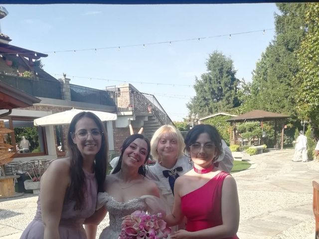 Il matrimonio di Andrea  e Alessia  a Oleggio, Novara 24