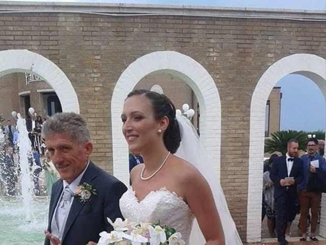 Il matrimonio di Giacomo e Guendalina a Lesina, Foggia 1