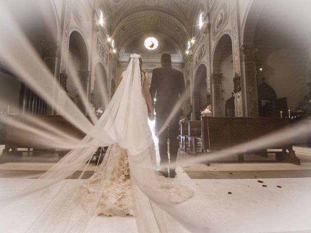 Il matrimonio di Andrea Curti e Monica Vicino a Vigevano, Pavia 23