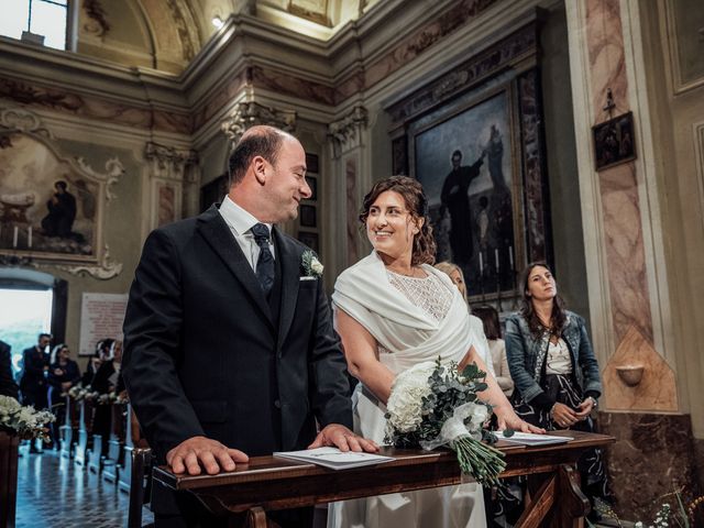 Il matrimonio di Gabriele e Daniela a Vigolo, Bergamo 32