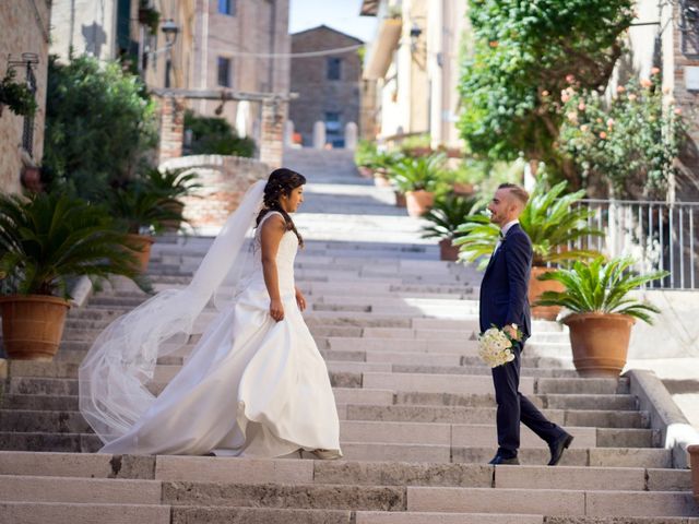 Il matrimonio di NIcola e Maria a Corinaldo, Ancona 20