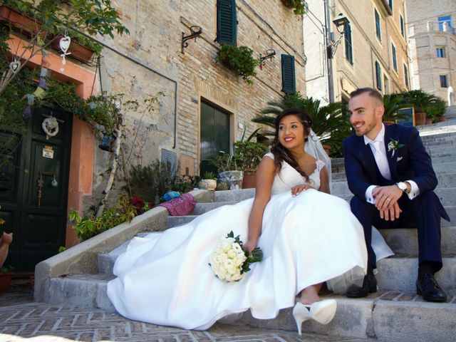 Il matrimonio di NIcola e Maria a Corinaldo, Ancona 21