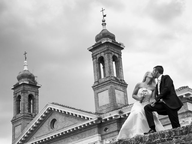 Il matrimonio di Sandro e Cristina a Comacchio, Ferrara 35