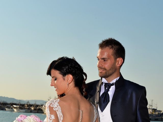 Il matrimonio di Danilo e Lidia a Isola del Gran Sasso d&apos;Italia, Teramo 27