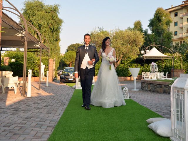Il matrimonio di Danilo e Lidia a Isola del Gran Sasso d&apos;Italia, Teramo 32