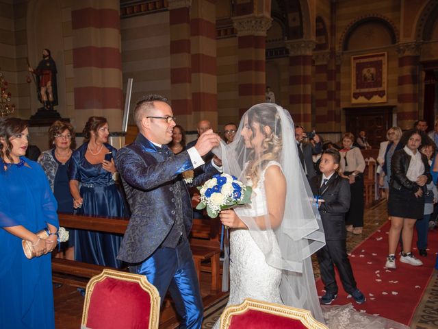 Il matrimonio di Antonio e Sharon a Arzago d&apos;Adda, Bergamo 23