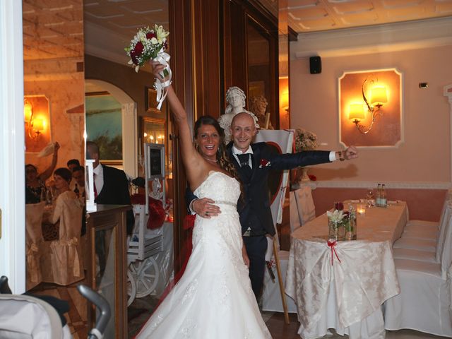 Il matrimonio di Paolo e Jessica a Leggiuno, Varese 23