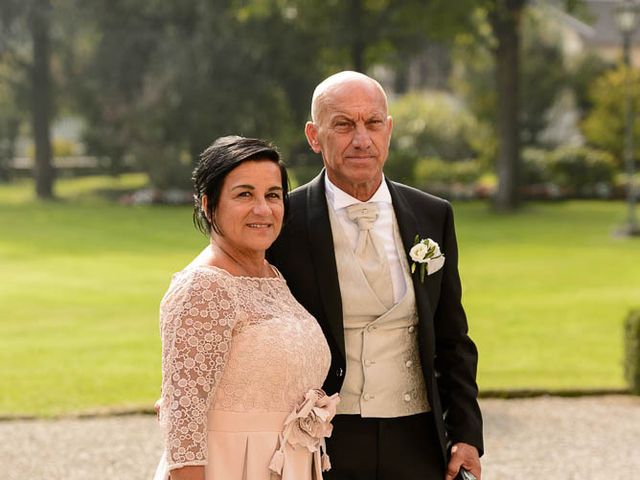 Il matrimonio di Mario e Marinella a Cortenuova, Bergamo 28