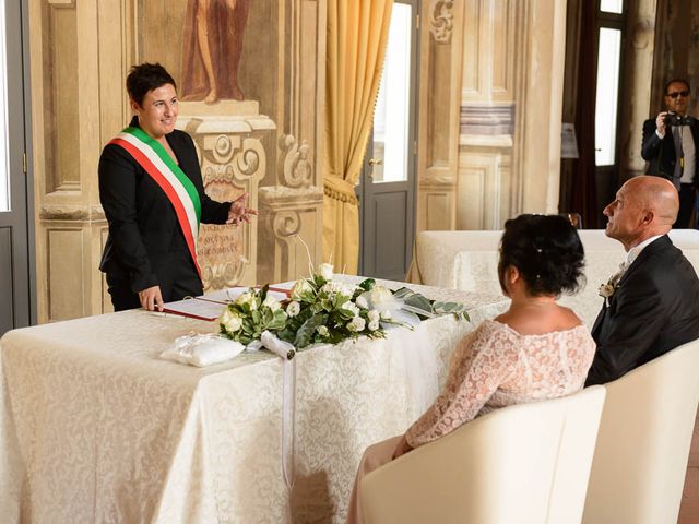 Il matrimonio di Mario e Marinella a Cortenuova, Bergamo 65